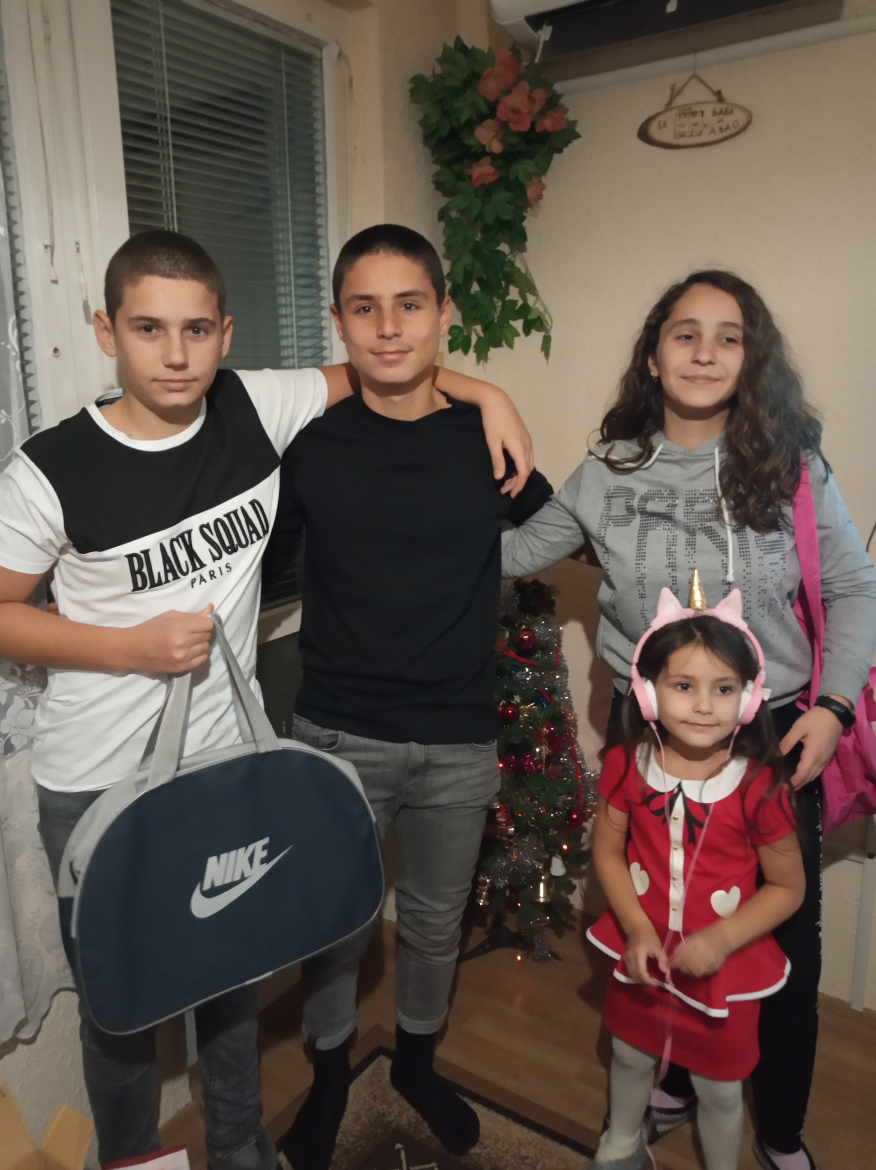 Family by Kremena Momkova - Ourboox.com