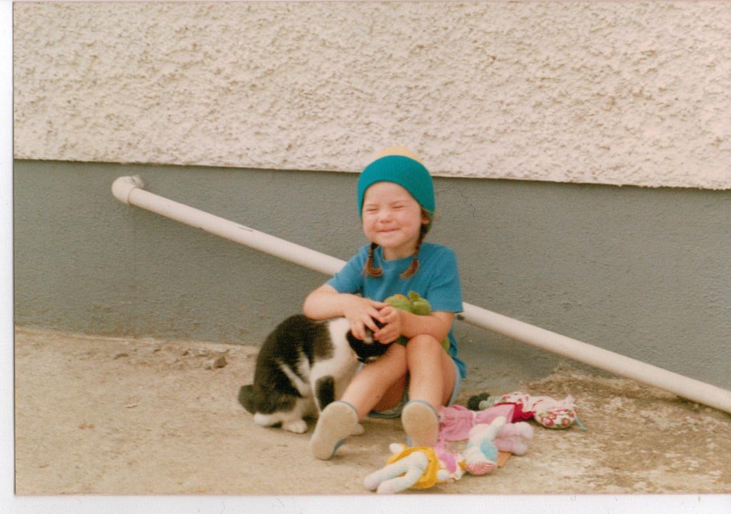 Hello! by Sinead Kennedy - Ourboox.com