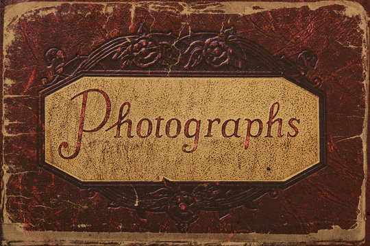 A PHOTO ALBUM by meyrav hershko - Illustrated by Meyrav Hershko - Ourboox.com