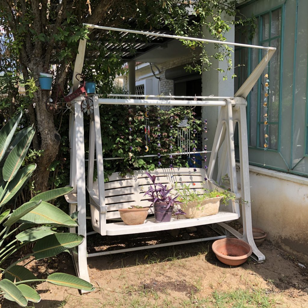 Our Happy Home in Ramat Gan by Mel Rosenberg - מל רוזנברג - Ourboox.com