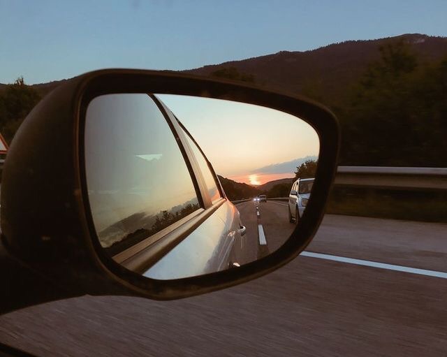 Туптящи сърца by Irena Kostova - Ourboox.com