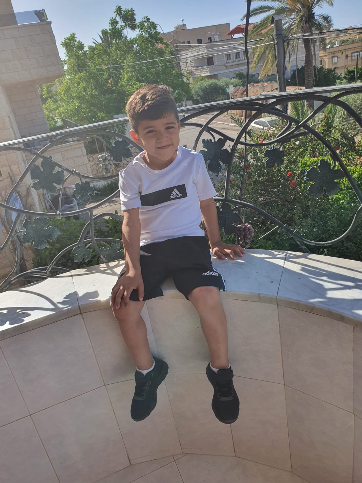 ألبومي الأول بستان شمال 2020 by RANIA SHOMAR - Ourboox.com