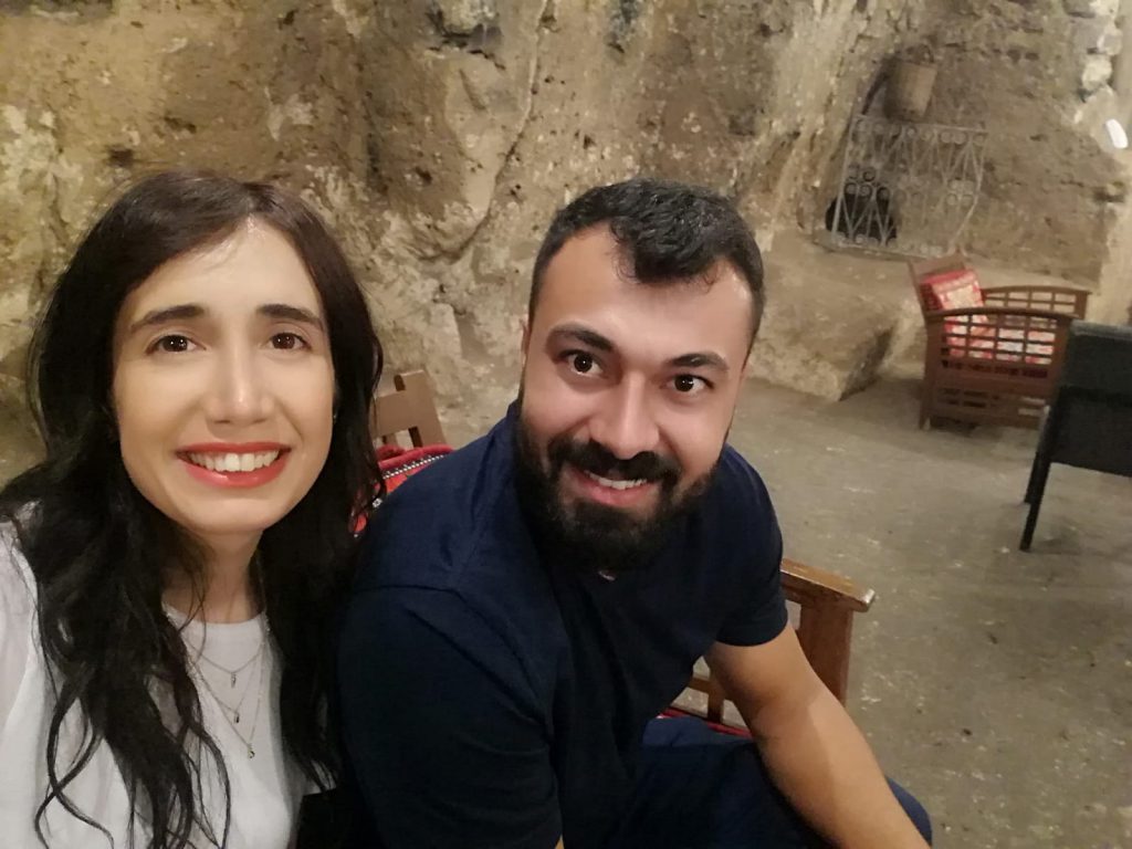 QUEEN BEE by Ali AYAYDIN - Ourboox.com