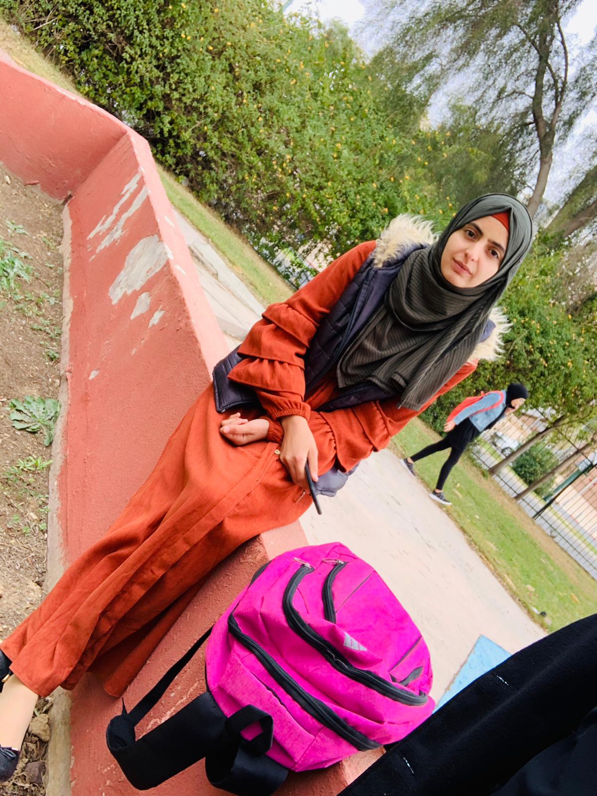 Girlfriends by hanen abuajaj - Ourboox.com