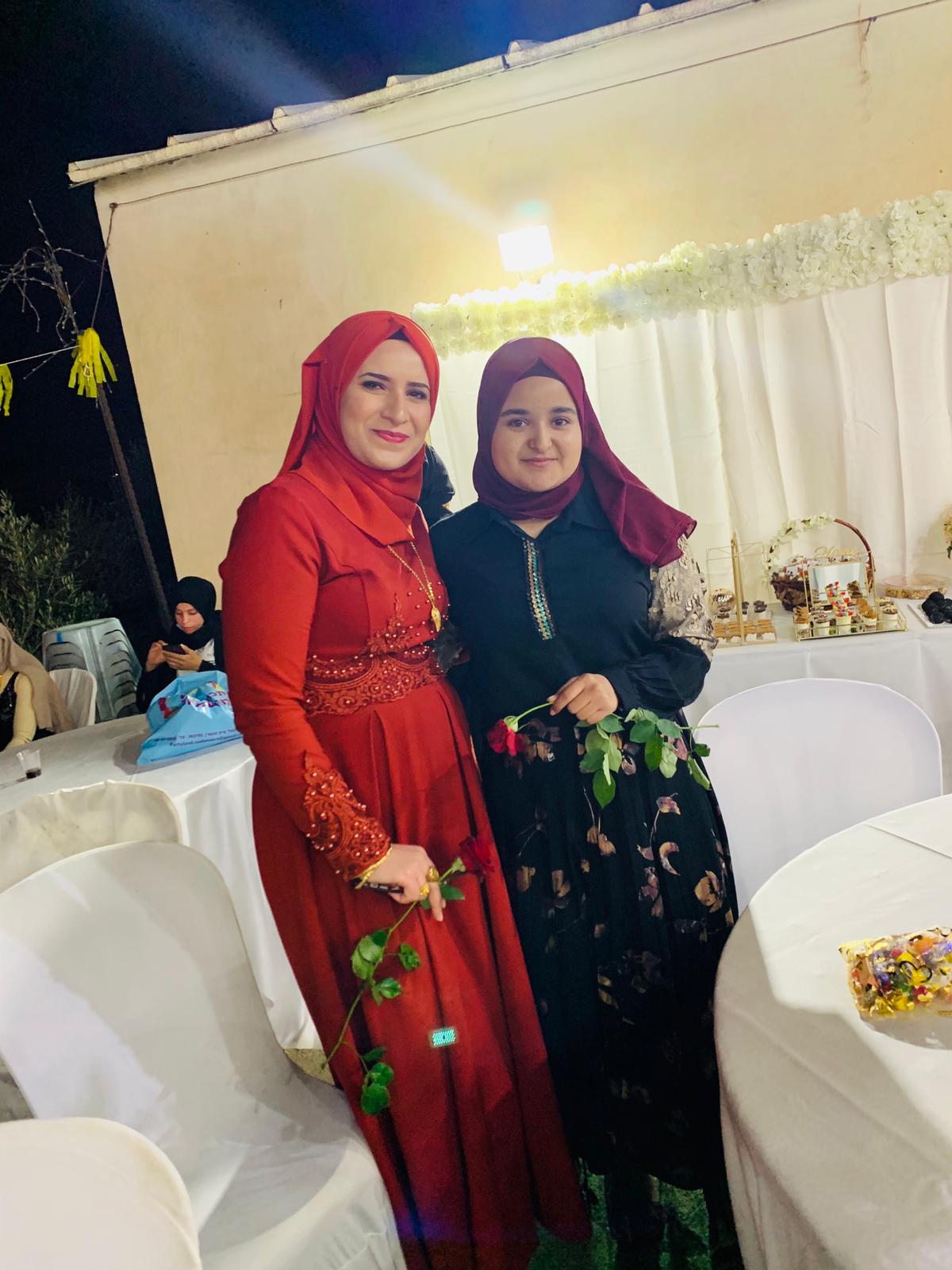 Girlfriends by hanen abuajaj - Ourboox.com