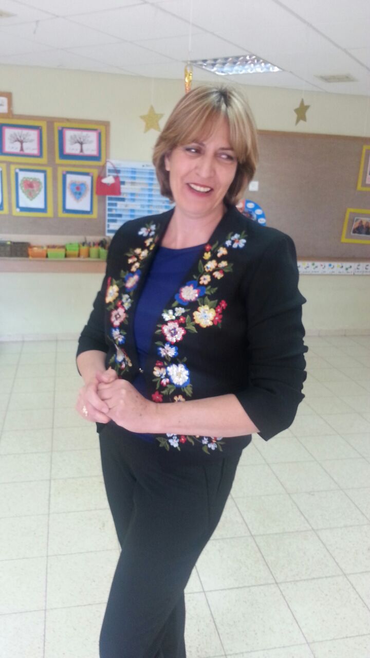 صور العائلة by samira hussien - Ourboox.com