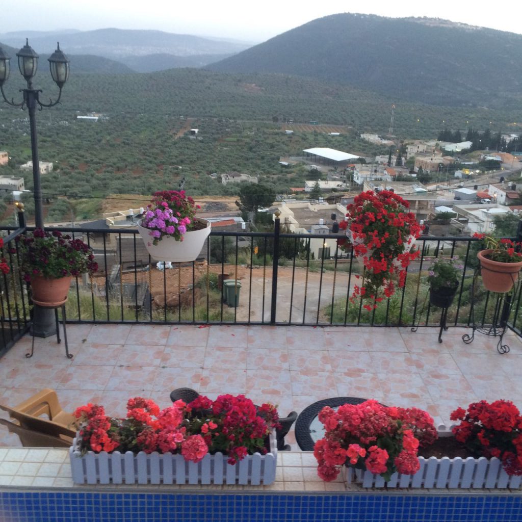 صور العائلة by samira hussien - Ourboox.com