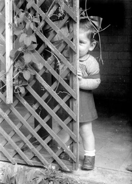 משחקי חצר by aya eraqi - Illustrated by תלמידי כיתות ו