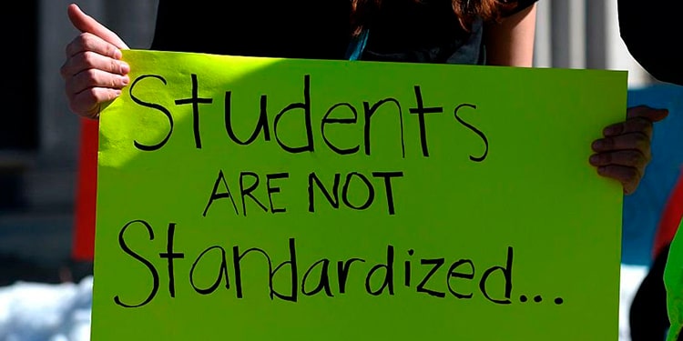 Finlandiya Eğitim Sistemi by Drn Çğl GLR - Illustrated by Daren Çağıl GÜLER - Ourboox.com