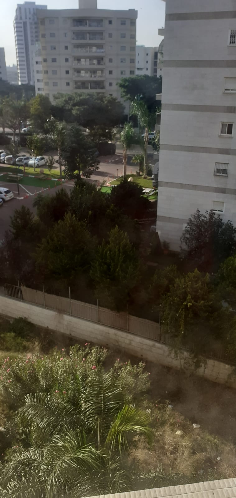 היישוב שלי מחלון ביתי- ביה”ס אילן רמון חדרה 10/2020 by Assaf Dauber - Illustrated by אסף דאובר - Ourboox.com