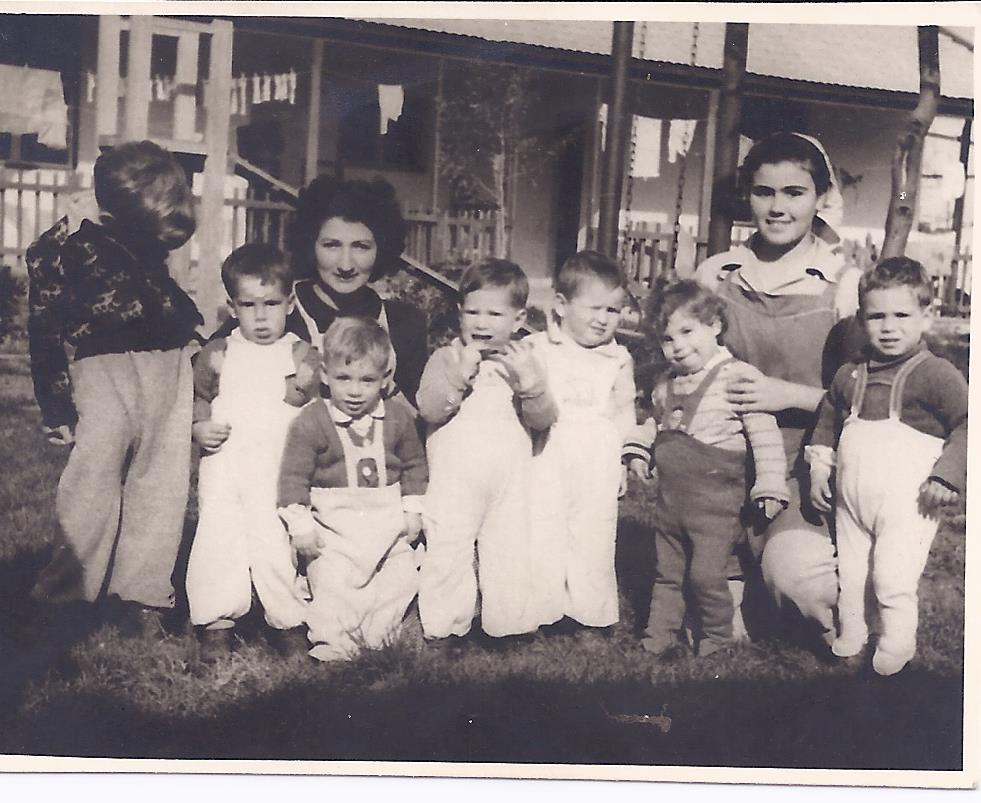 חיי סבתא – סבתא רחל נפרסטק by רחל נפרסטק - Ourboox.com