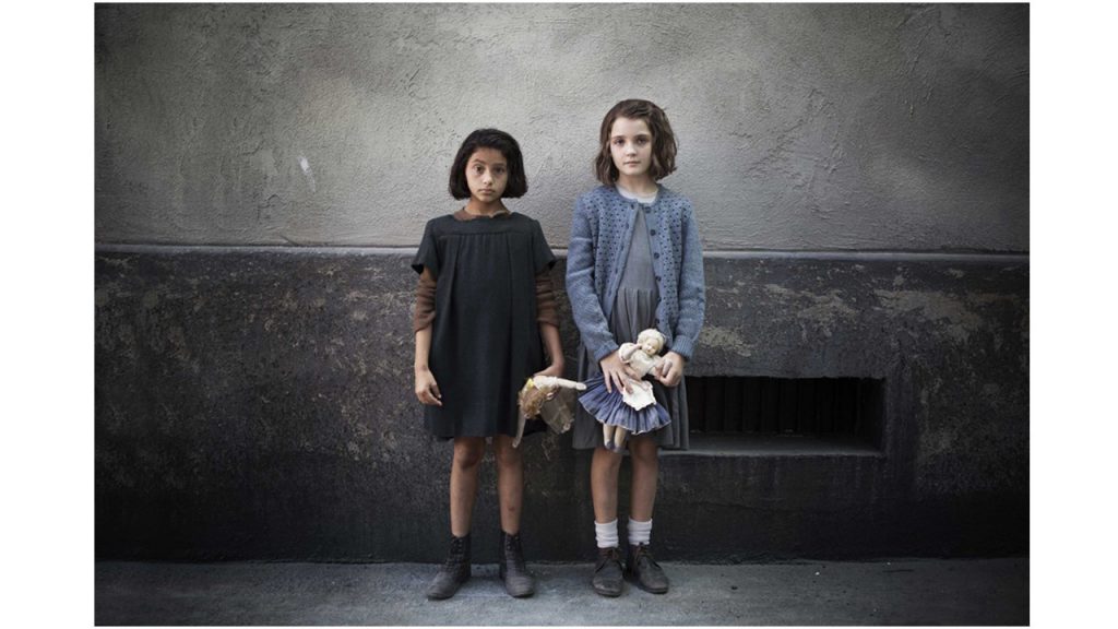 החברה הגאונה by shiri lev ari - Illustrated by אלנה פרנטה - Ourboox.com