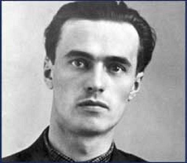 Все про цю особистість… by oksana - Ourboox.com