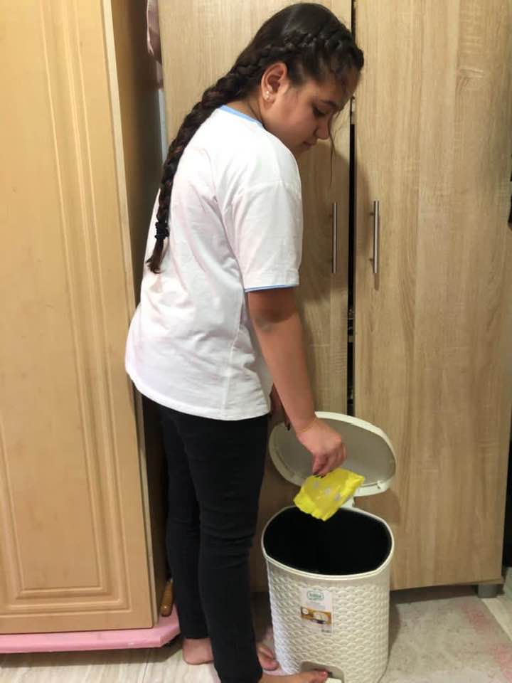 זמן עבר וזמן הווה by hadeel - Illustrated by יאסמין דבש  - Ourboox.com