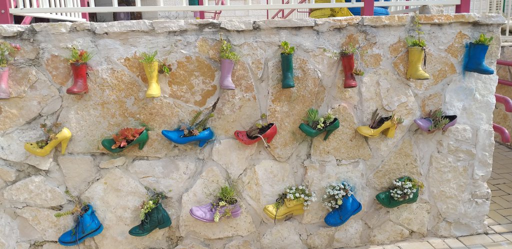 الروضة الخضراء روضة الايمان المربية نجمه زحالقه by njmh - Ourboox.com