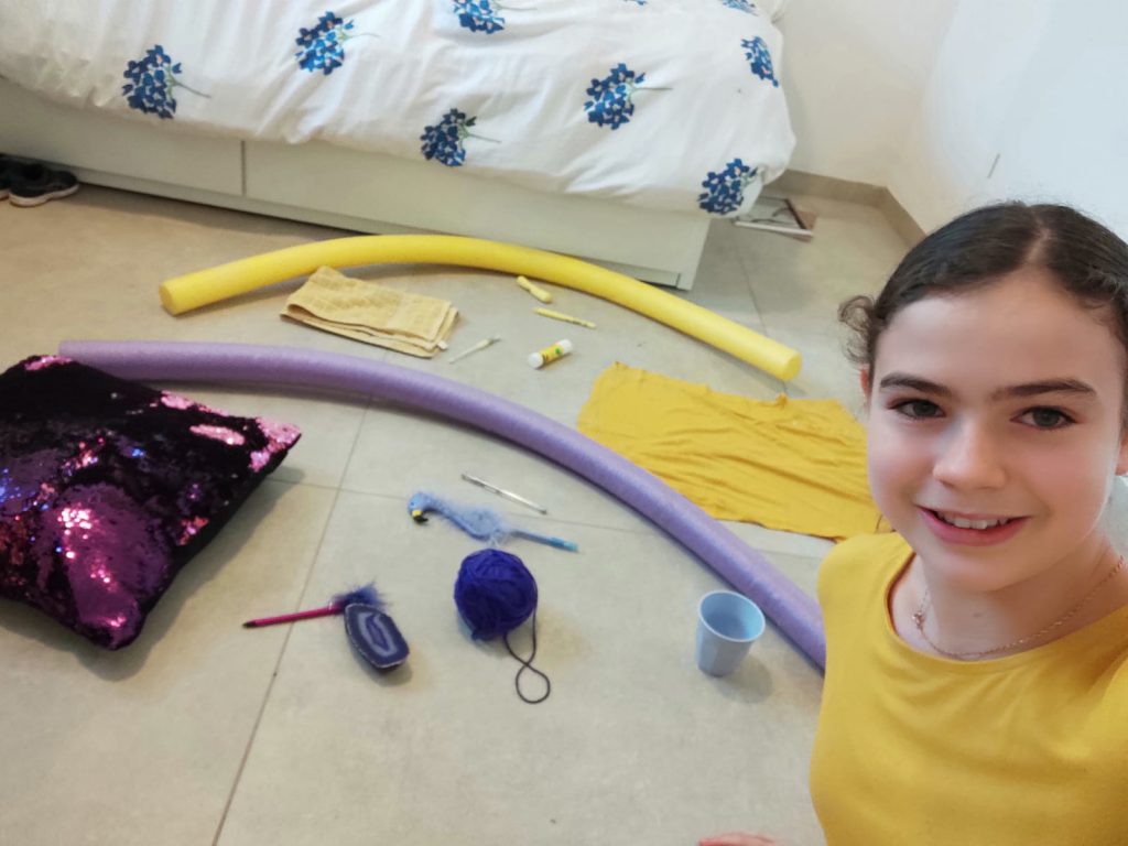 עבודות אומנות מחצית א’ -תמר שומר by Tamar - Illustrated by תמר שומר - Ourboox.com