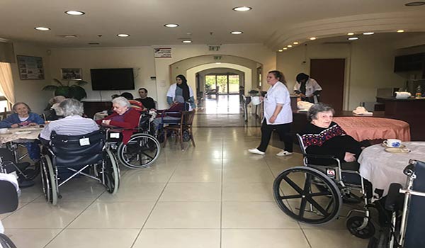 our volulnteering at the Nursing Home by eliya aminov - Ourboox.com