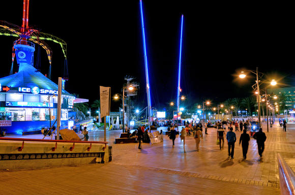The vacation in Eilat by Elad Pinter - Ourboox.com