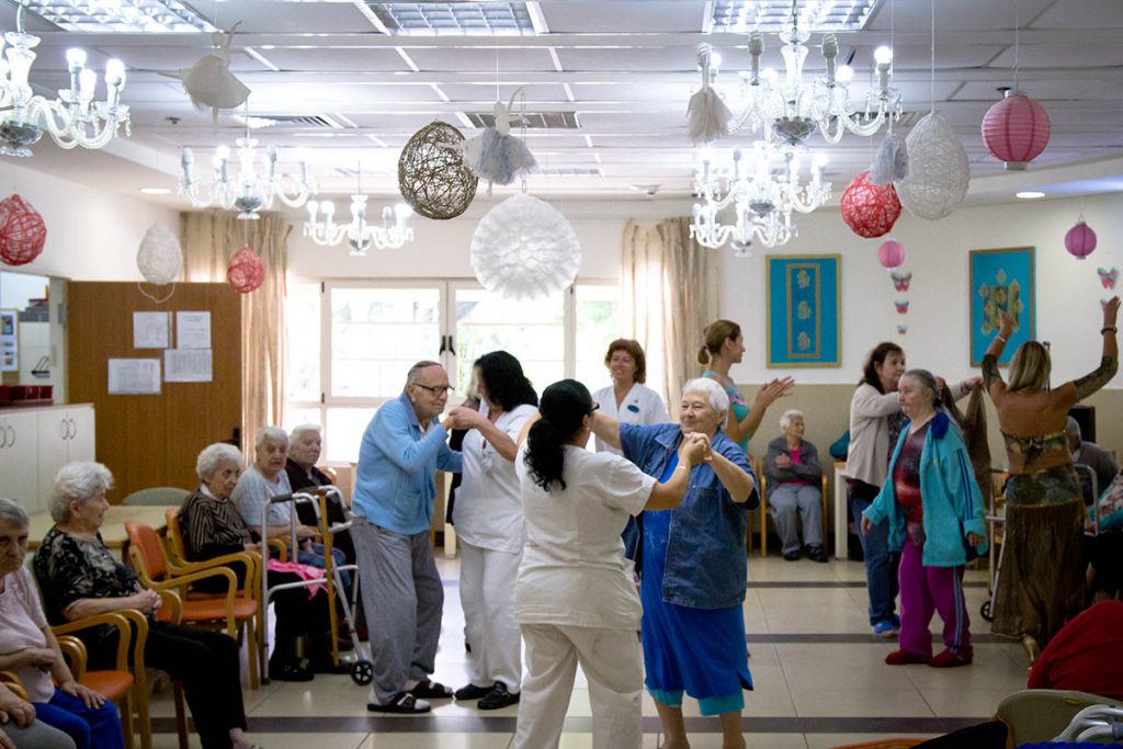 our volulnteering at the Nursing Home by eliya aminov - Ourboox.com
