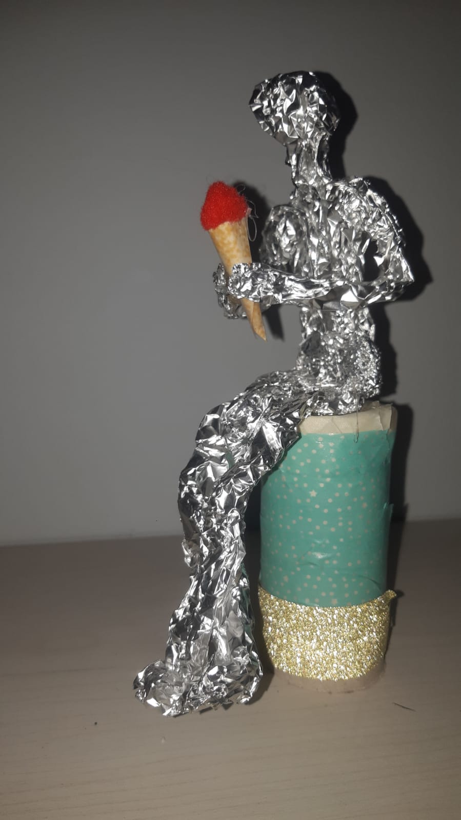 יצירות אומנות של מחצית א’- טליה דוד by talya david - Illustrated by טליה דוד - Ourboox.com