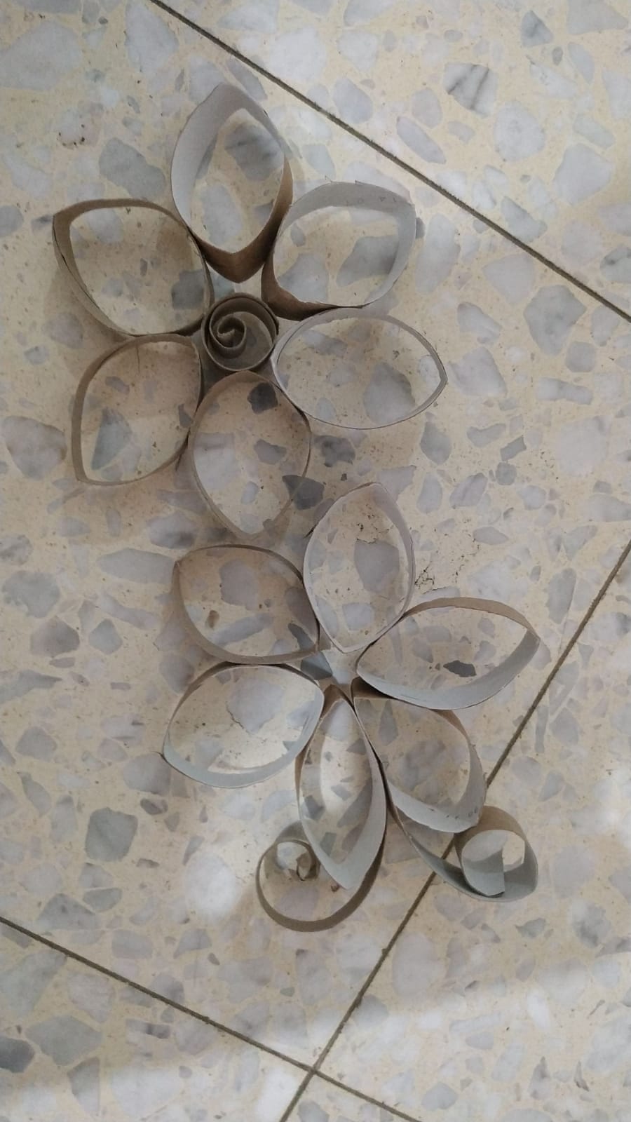 עבודות אומנות מחצית א- לינוי דאלעי by linoy - Illustrated by לינוי דאלעי - Ourboox.com