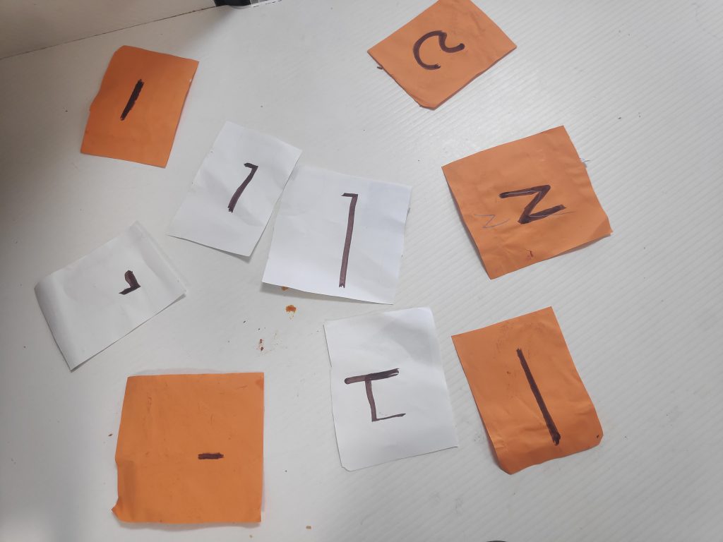 ילדי המיוחד לומד לכתוב…. by yaelelam - Illustrated by יעל עילם - Ourboox.com