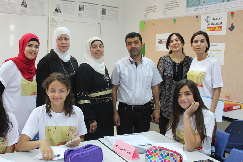 ابداعاتنا by  - Illustrated by زينب مرّيد - Ourboox.com