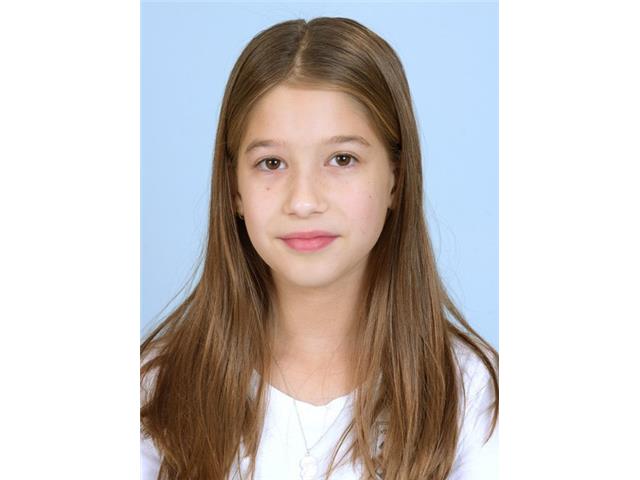 שונים אך שווים by Ariana - Ourboox.com