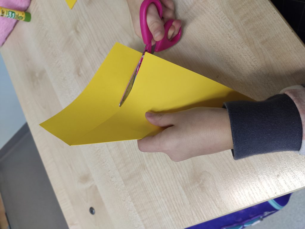 Geometrinės figūros pagal STEAM by Jūratė Šimienė - Ourboox.com