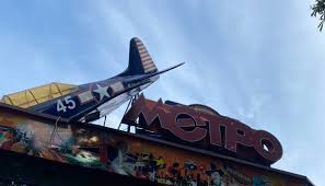 Petit guide de Rivne by Liliia Zhuk - Ourboox.com