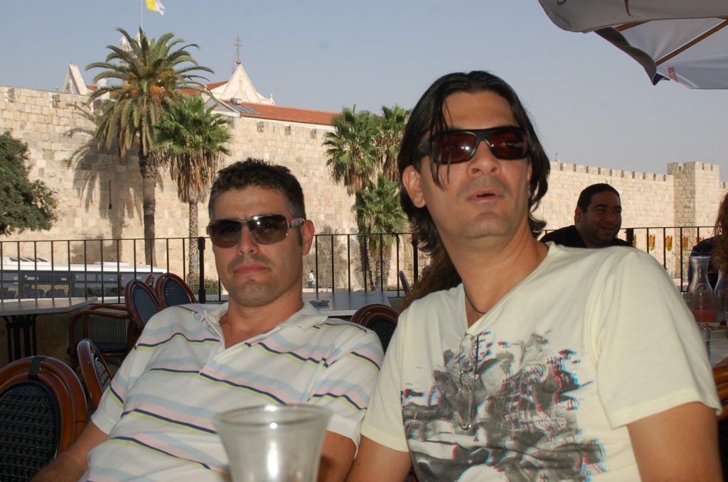 פיני לוזון ממשפחת מוטורולה באר שבע by shuki avziz - Ourboox.com