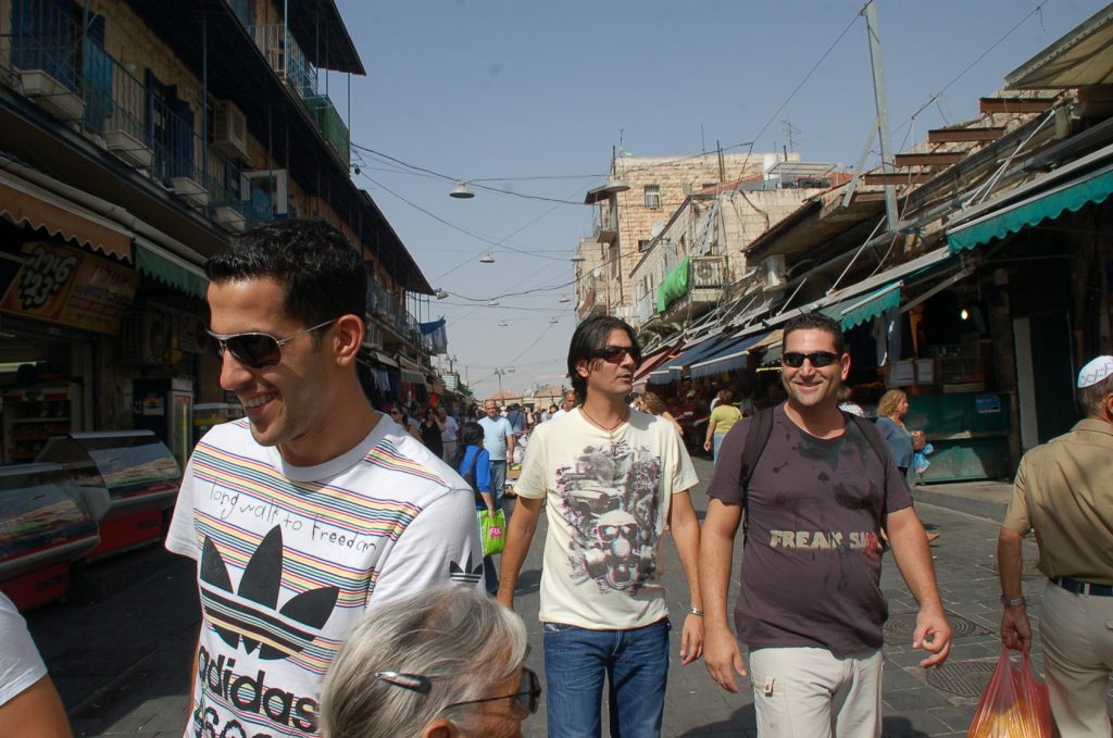 פיני לוזון ממשפחת מוטורולה באר שבע by shuki avziz - Ourboox.com