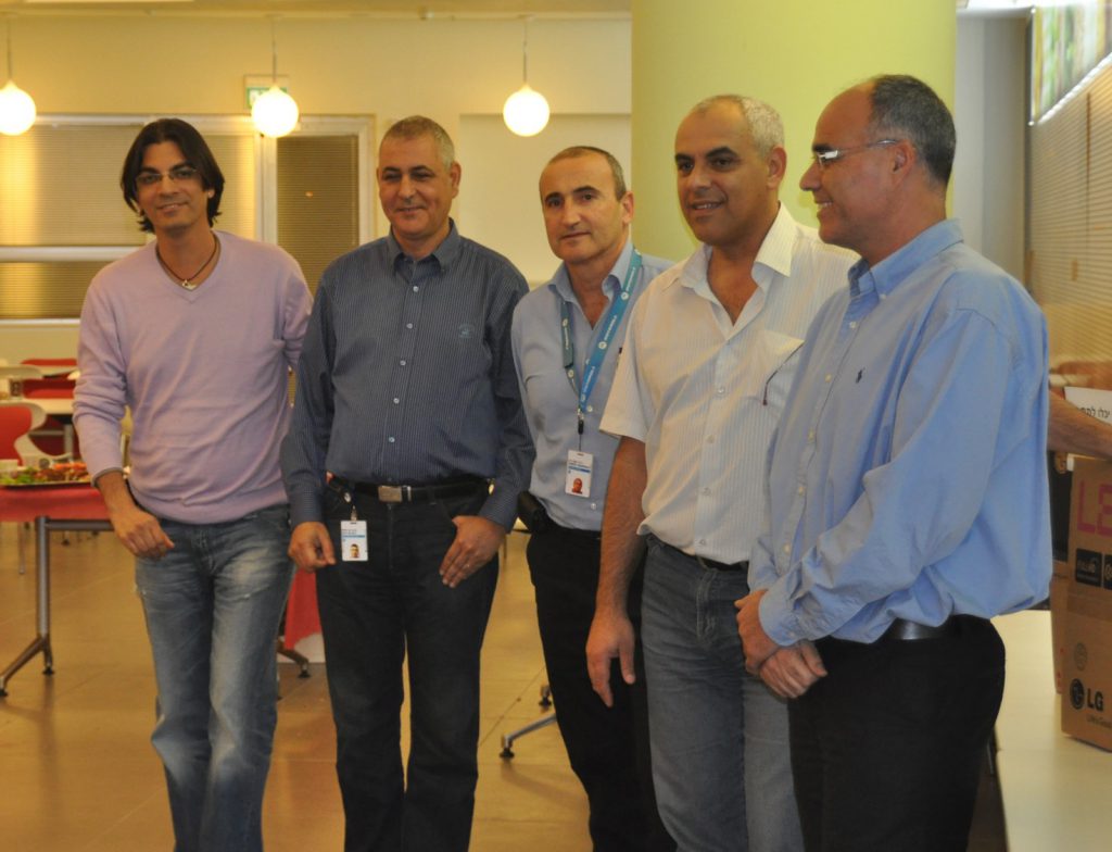 פיני לוזון ממשפחת מוטורולה באר שבע by shuki avziz - Ourboox.com