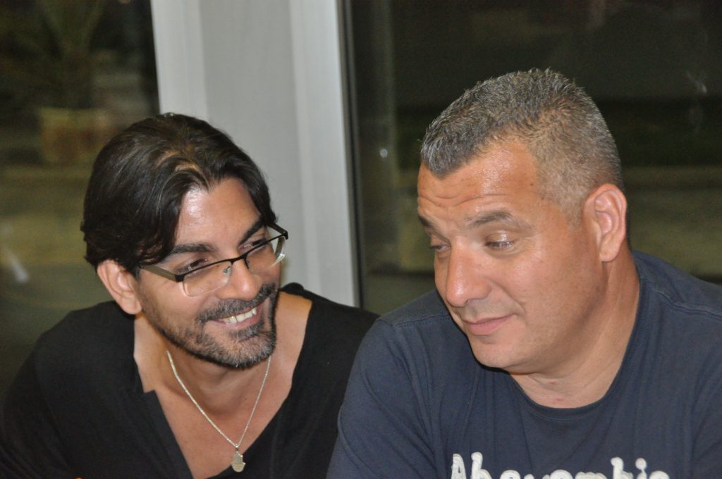 פיני לוזון ממשפחת מוטורולה באר שבע by shuki avziz - Ourboox.com