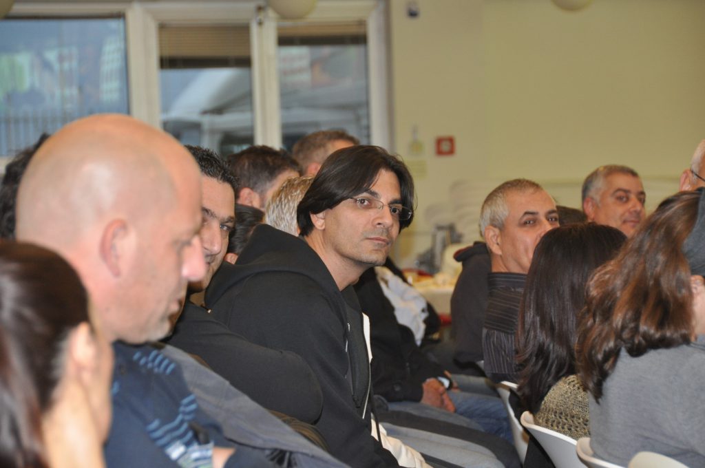 פיני לוזון ממשפחת מוטורולה באר שבע by shuki avziz - Ourboox.com