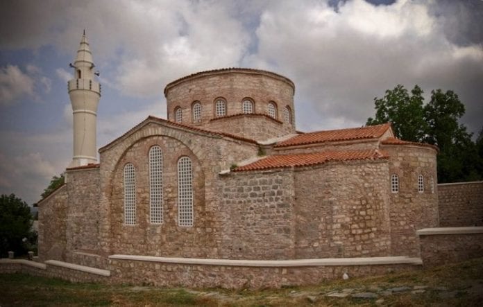 İLLERİMİZİN TARİHİ VE KÜLTÜREL ÖZELLİKLERİ by ÖZEL ÇOSB MTAL - Ourboox.com