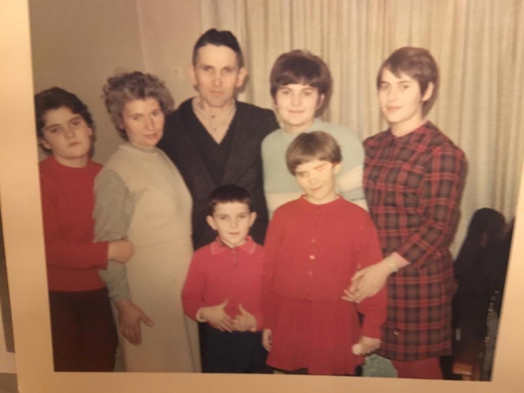 Pictures from Zevi’s birthday presentation by Shira Strauss - Ourboox.com