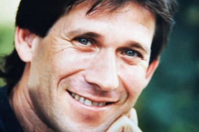 עוזי חיטמן by Or Shabtai - Illustrated by אור שבתאי - Ourboox.com