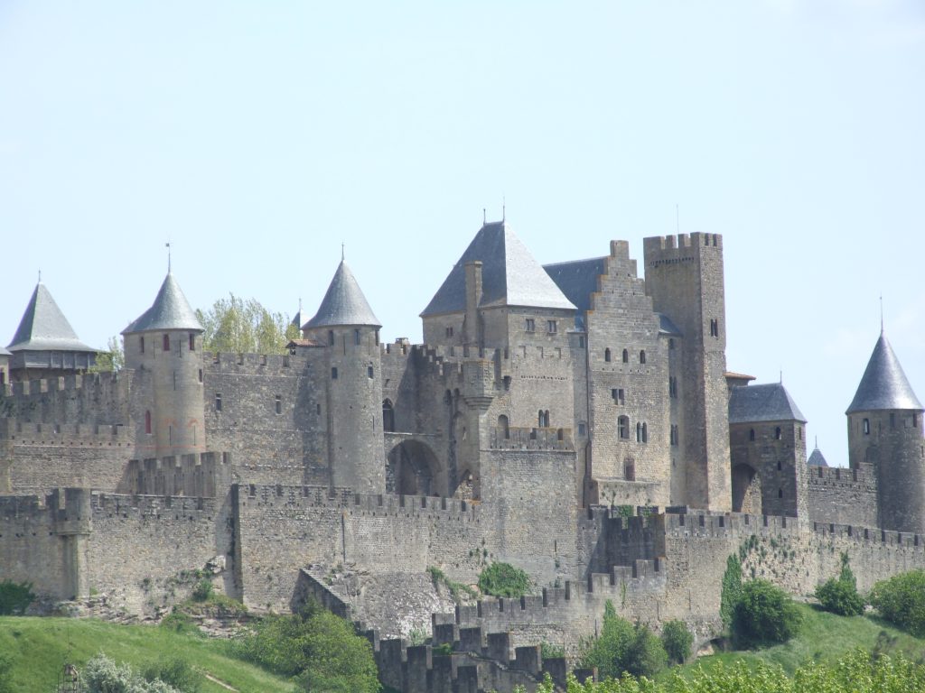 Середньовічна фортеця by Ann&Illya Ulytsky - Ourboox.com