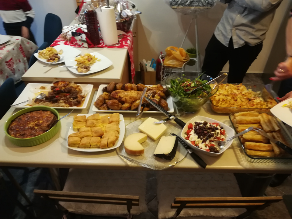 Christmas in Greece by Georgia Stav - Ourboox.com