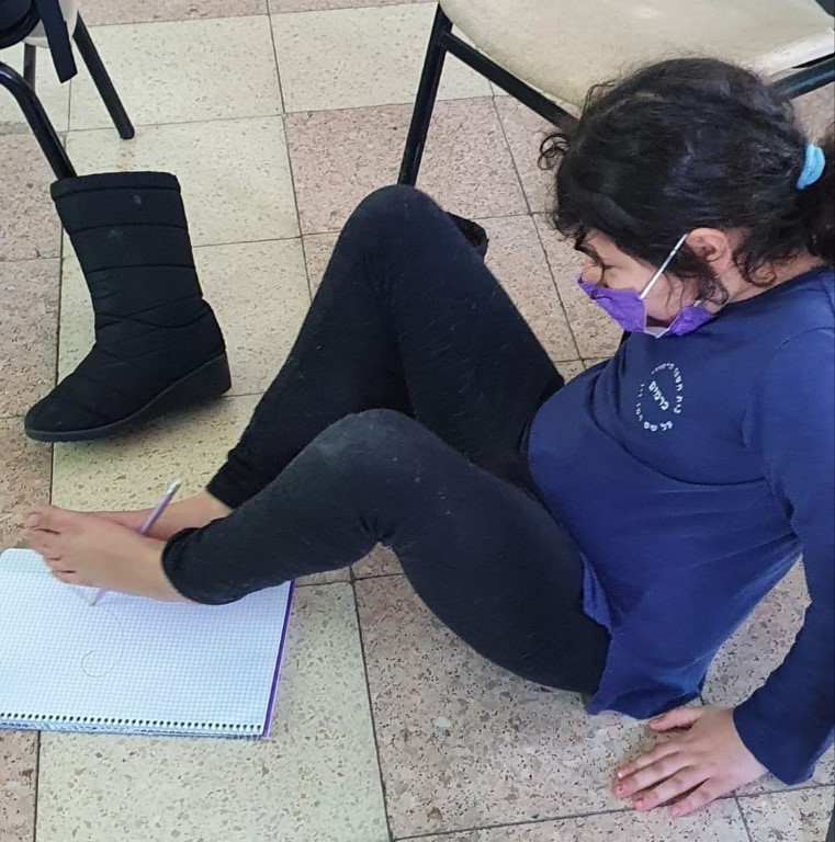 ב”כרמים” מקשיבים לעצמי לאחר ולסביבה by osnat - Ourboox.com