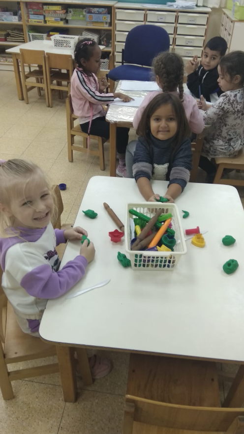 למידה חווייתית בגן שונית by Ella simoni - Illustrated by אלה סימוני - Ourboox.com