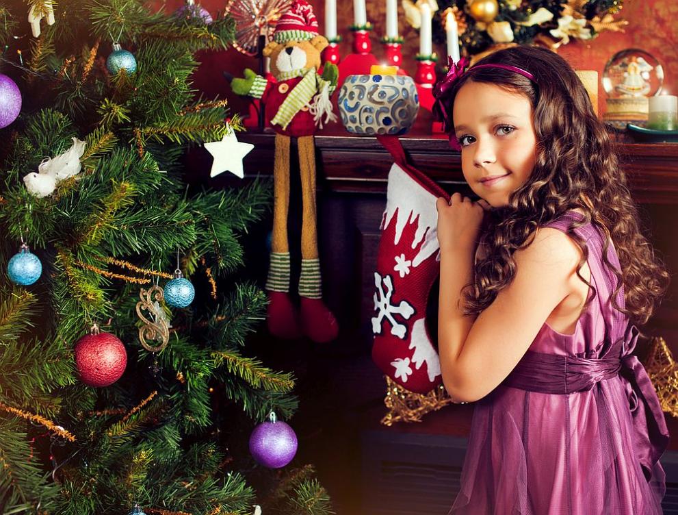 Легенда за коледния чорап by STEFKA PENCHEVA - Ourboox.com