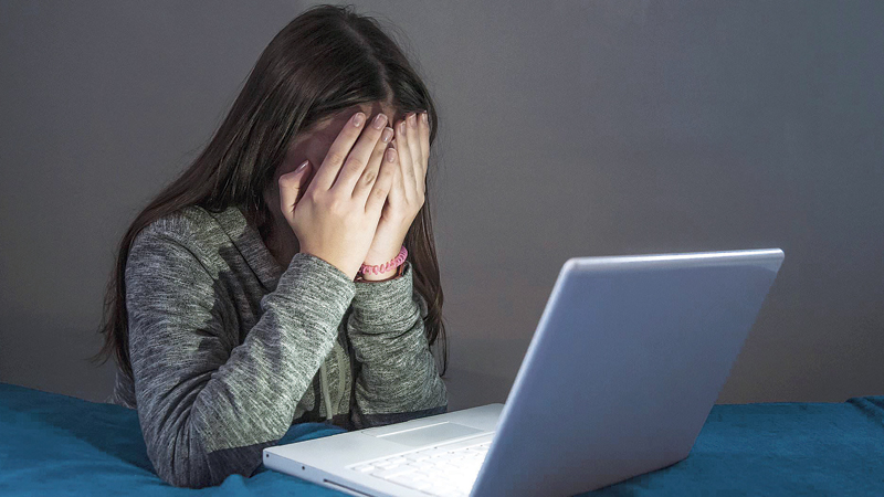 בריונות by Mohammad Zubidat - Illustrated by מוחמד זבידאת - Ourboox.com