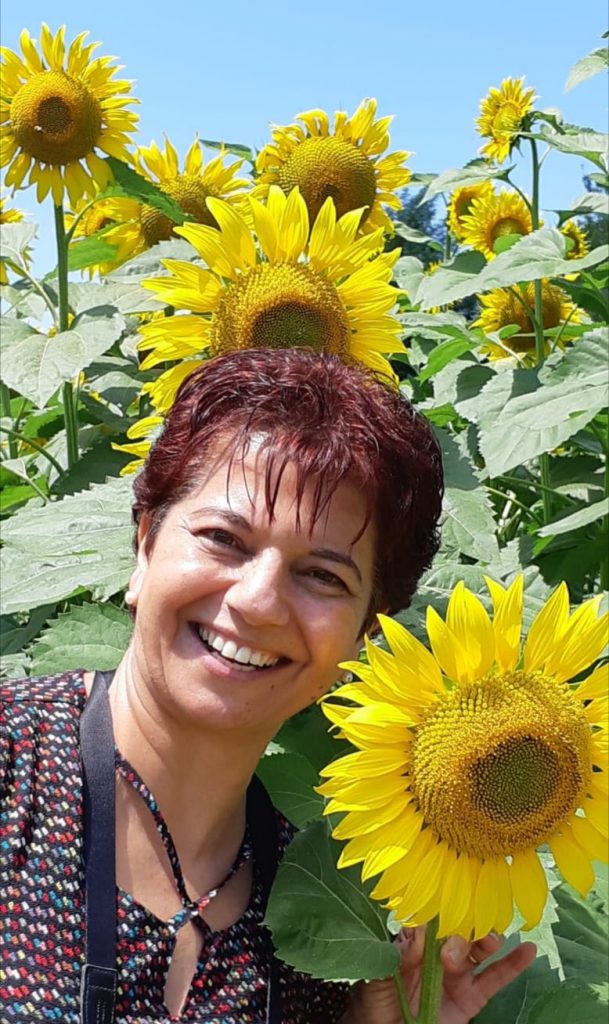 נולדתי בבחריין – רוזה קצב (מורד) by ornadarom - Illustrated by אורנה דרום - Ourboox.com