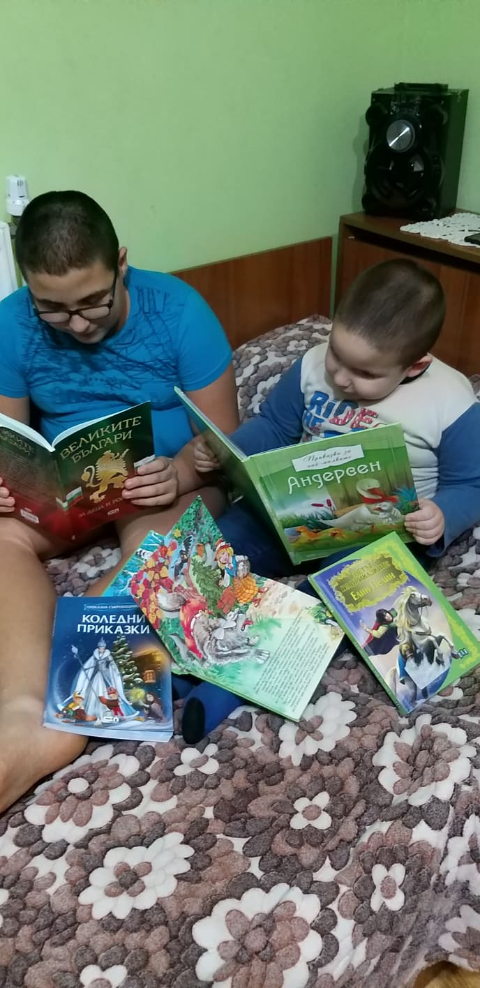 Национална седмица на четенето by mecho - Ourboox.com