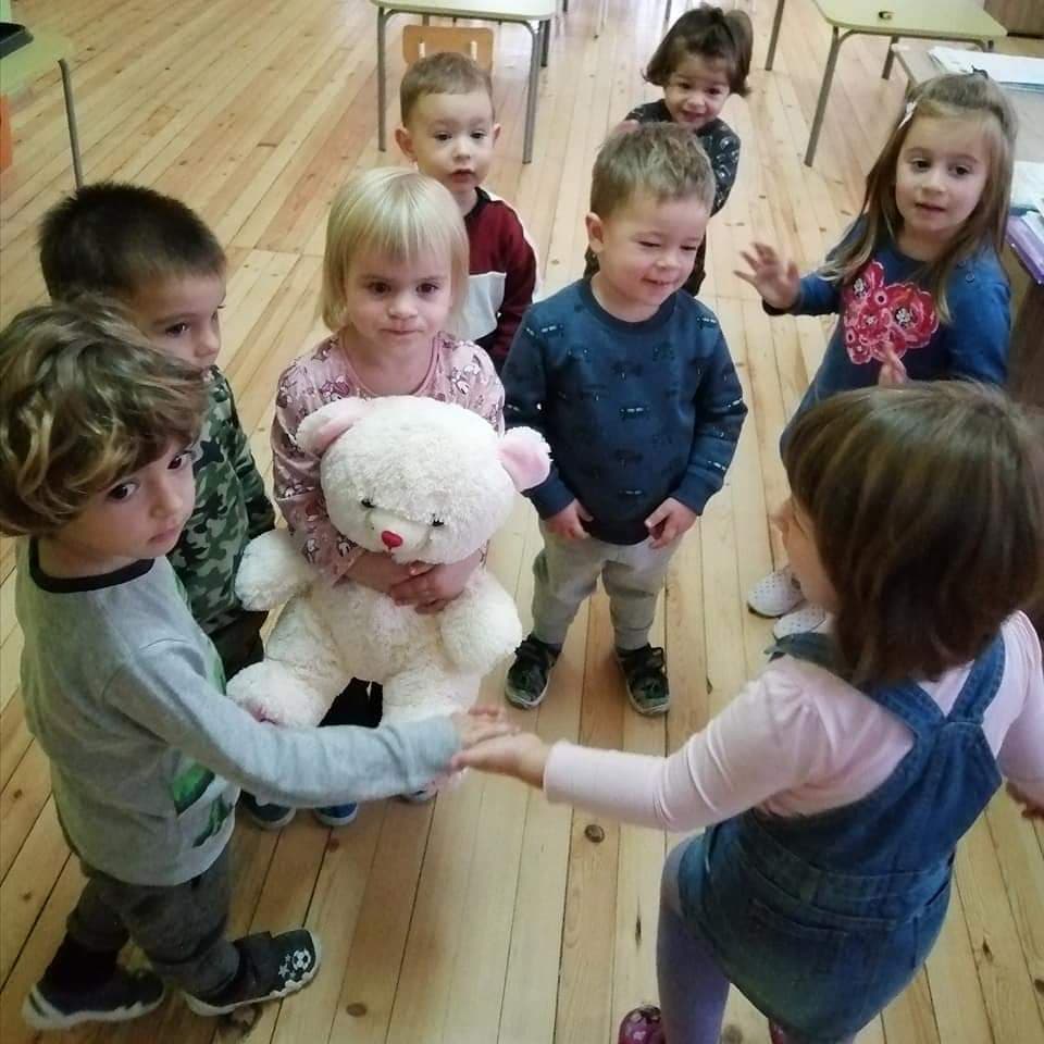 ЧЕСТИТА КОЛЕДА И ЩАСТЛИВА НОВА ГОДИНА by Mariana Todorova - Ourboox.com