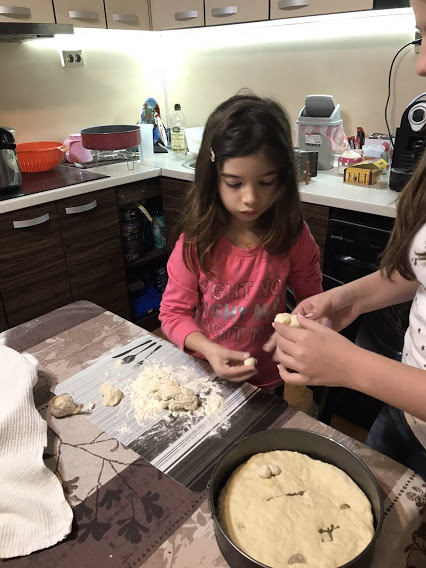 Бъдни вечер и Коледа с Веселите врабчета by Georgieva - Ourboox.com