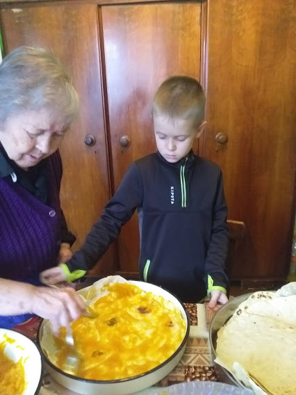 Бъдни вечер и Коледа с Веселите врабчета by Georgieva - Ourboox.com