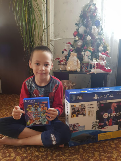 Бъдни вечер и Коледа с Веселите врабчета by Georgieva - Ourboox.com